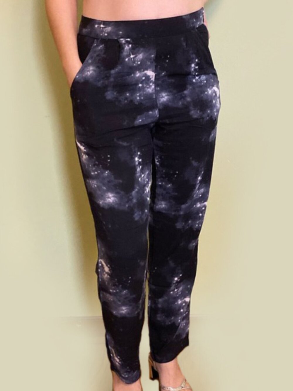 ⭐️ High Waisted Galaxy Print Rayon Pants, Juniors M, 2000s, PacSun, LUE, 00s